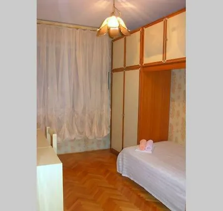 Rosanda Apartamento *