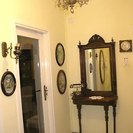 Rosanda Apartamento *